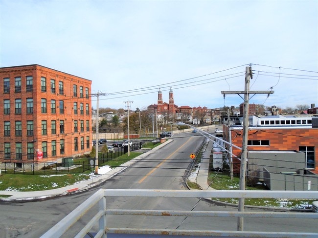 Vista desde el balcón - Clinton Street Commons Apartments