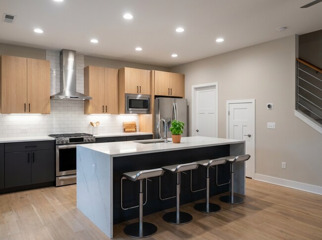 8820 Brandon St Unit D