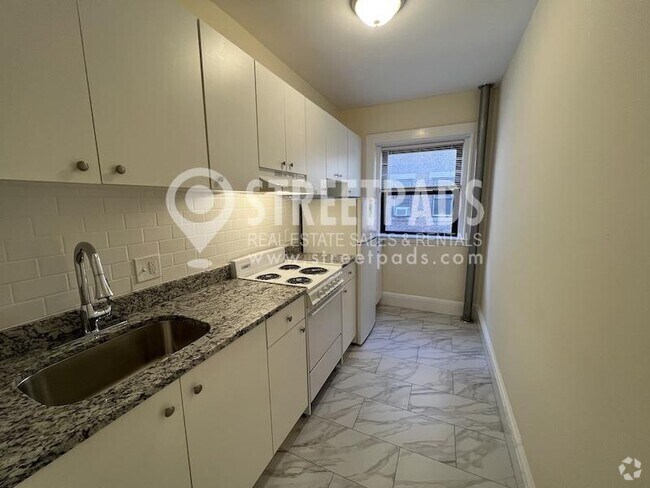 Building Photo - 1 bedroom in Boston MA 02134 Rental