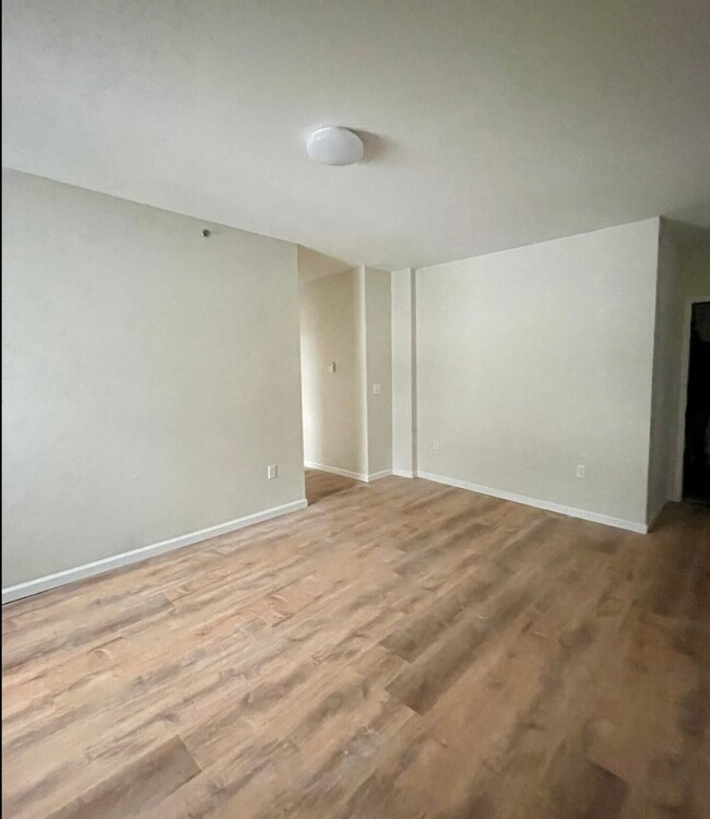 Photo - 720 Marion St Unidad 3