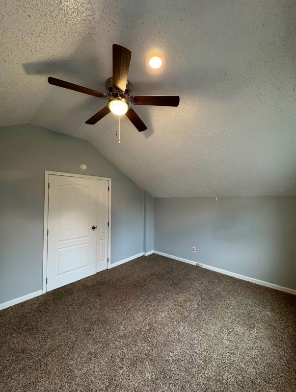 Building Photo - 703 Humbert Ave Rental