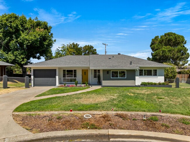Building Photo - Modern Beauty of Downtown Roseville - 3 Be... Rental