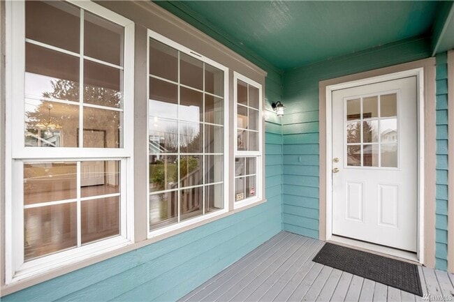 Photo - 3bd/2.5ba House in Tacoma