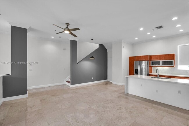 Photo - 791 NE 4th Ave