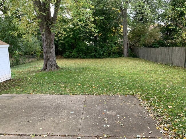 Photo - 2430 Midday St