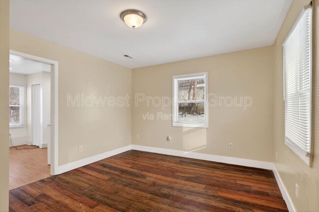 Photo - 159 Barto Dr