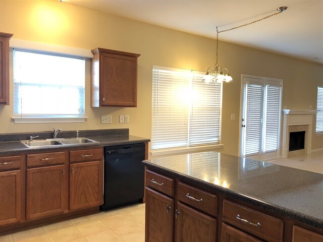 Photo - 6008 Twin Feather Run