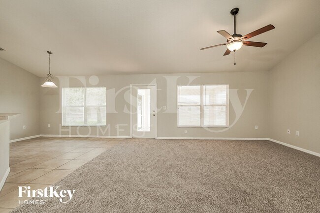 Photo - 521 NW 14th Terrace