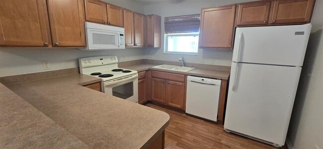 Photo - 2419 Southern Oak St