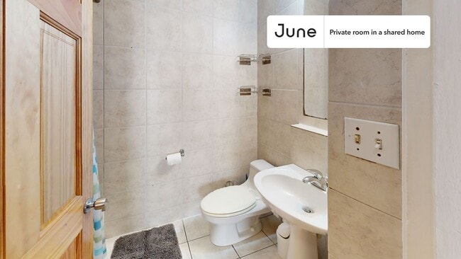 Photo - Room in Shared 4 bed/2 bath home Unidad D