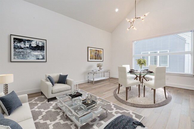 Photo - 1123 W 17th St