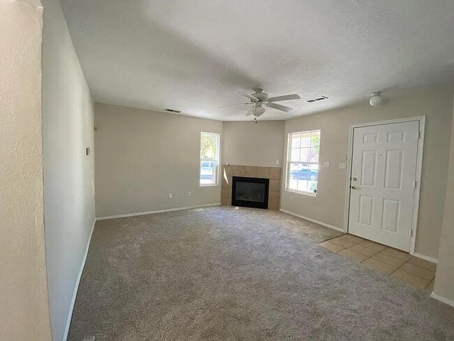 Photo - 10728 Miera Dr NW