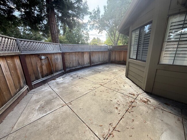 Photo - Beautiful Townhome in the Heart of Pleasanton