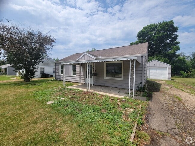 Building Photo - 3BR/1BA w/Garage -3011 Mission Road Rental