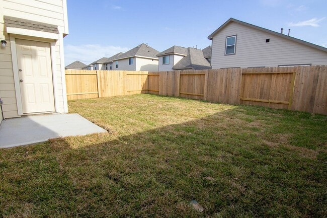 Photo - 4822 Giant Sequoia Way