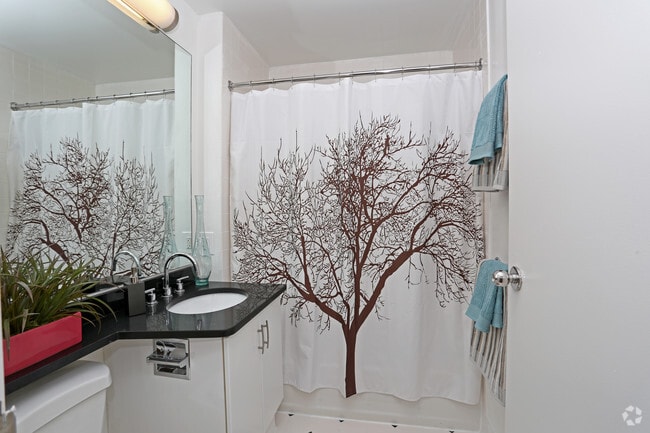 Photo - The Sagamore