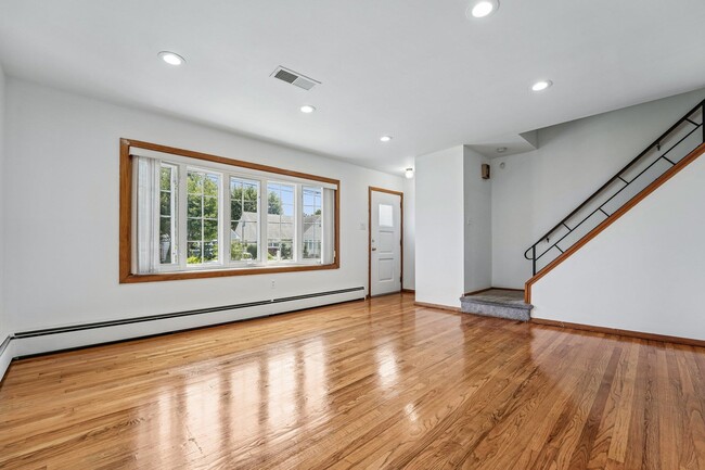 Photo - 669 9th St Unit 2