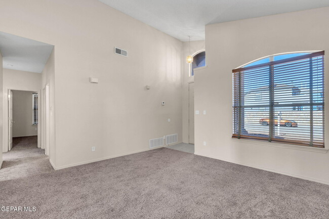 Photo - 5958 Joe Manago St