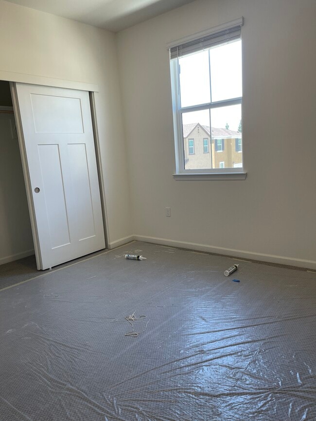 Photo - 2136 Brave Hawk Loop