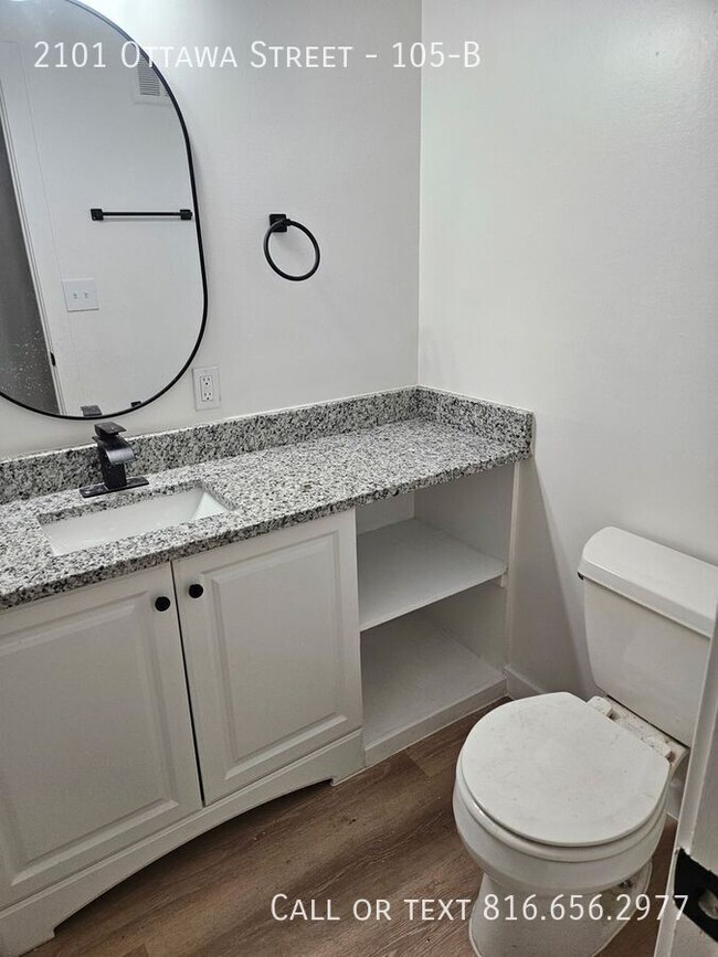 Photo - 2101 Ottawa St Unit 105-B