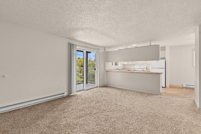 Photo - 11540 Pinehurst Way NE Unit 206