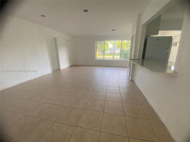 Photo - 4557 NW 3rd St