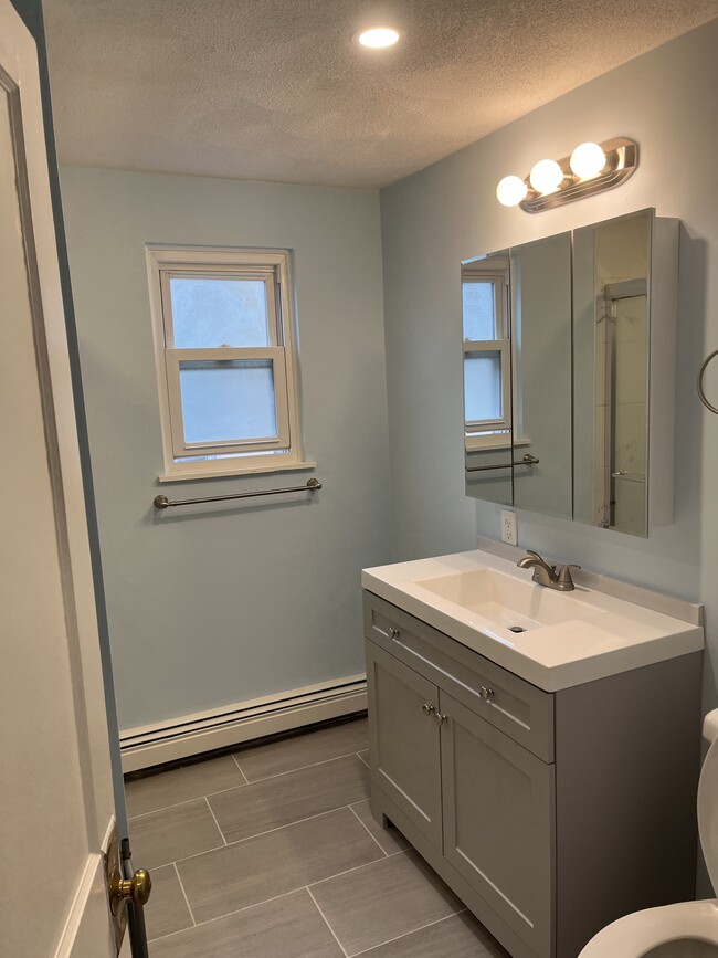 Photo - 201 Trapelo Rd Unit 2BR 2BA in Cushing Sq, Belmont, MA