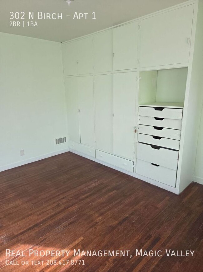 Photo - 302 N Birch-Apt 1 Unit Apt 1