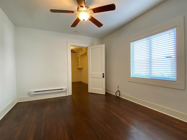 Photo - 3717 Throckmorton St