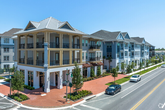 Primary - Cortland Colburn Apartments