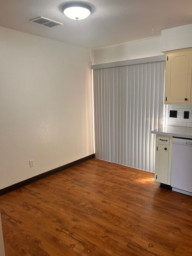 Photo - 3713-3719 S Shady St Unit 3717