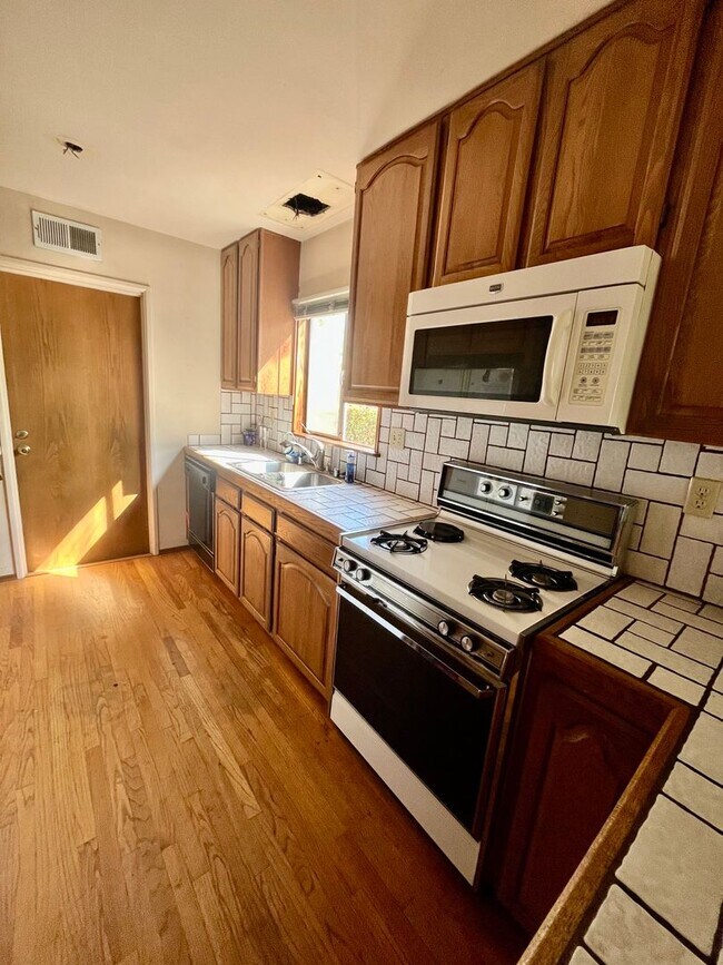 Charming North West Clairemont 4BD/2BA Hom... Rental House Rental in