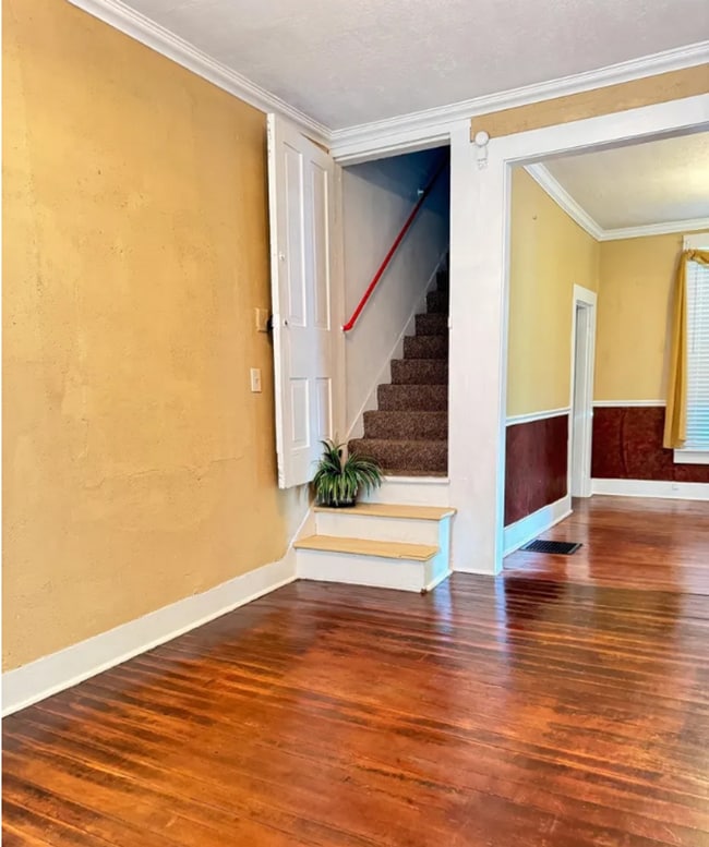 Photo - 2 Bedroom Single Family Home - 3 MONTH LEA...