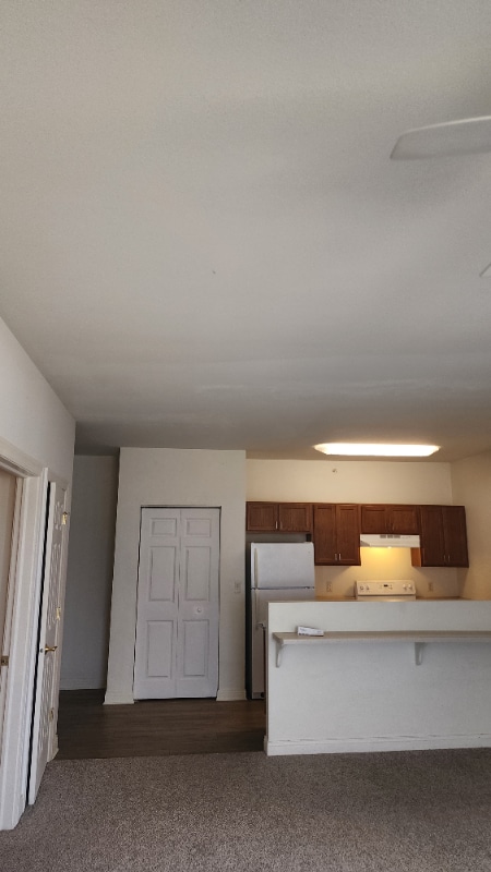 Photo - 1923 63rd St Unidad 301