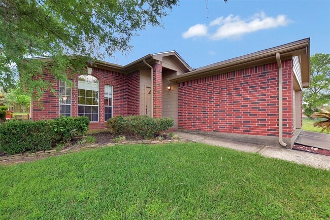Photo - 855 Lake View Dr