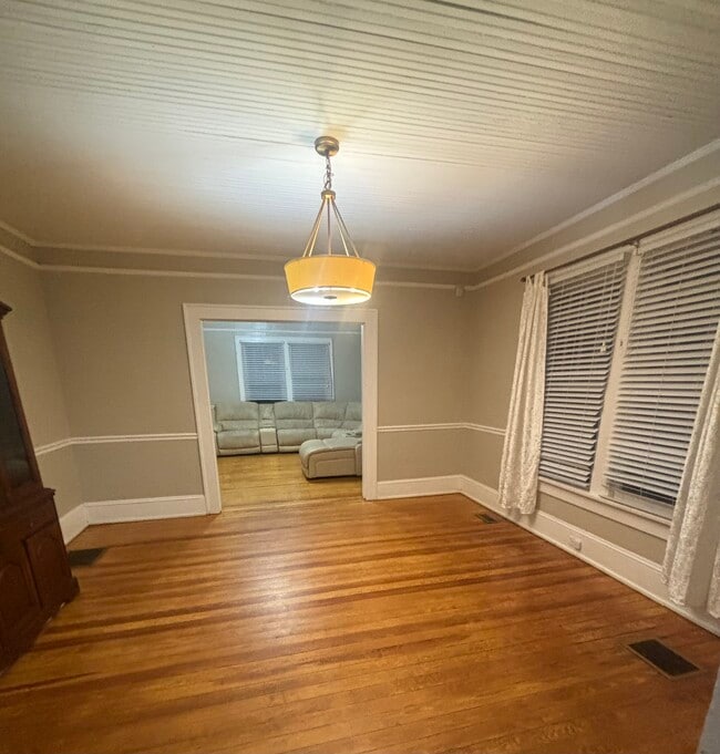 Photo - 206 Magazine St