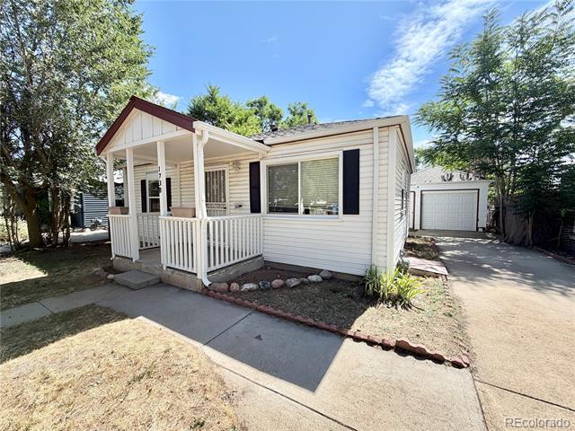 Photo - 1738 Verbena St