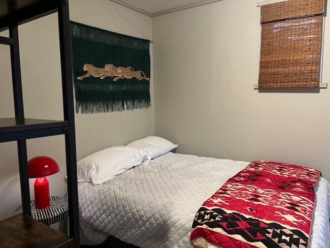 Photo - 406 W Daly St