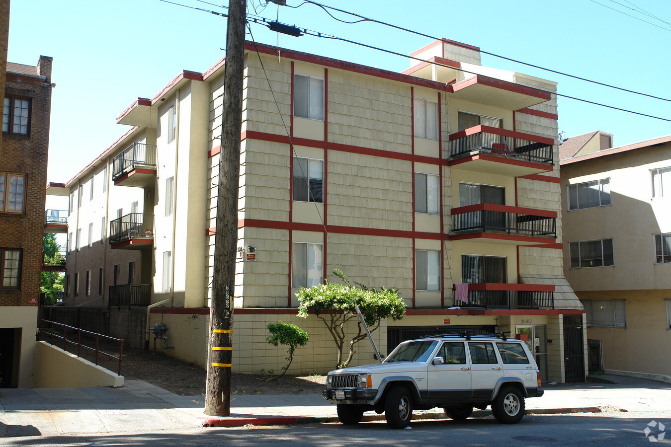 Photo - 2640 Dwight Way Apartments