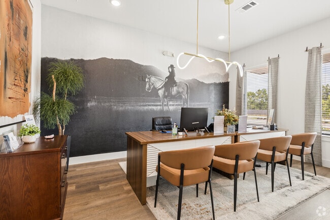 Leasing Office