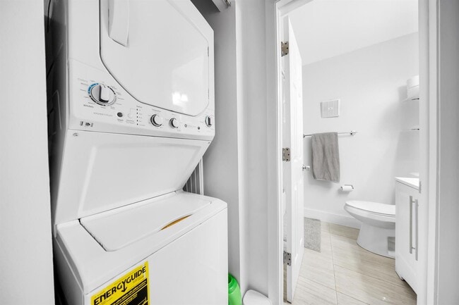 Photo - 11477 NW 39th Ct Unit 306-1