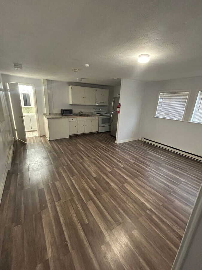 Photo - 440 Sawmill Rd Unit 8A