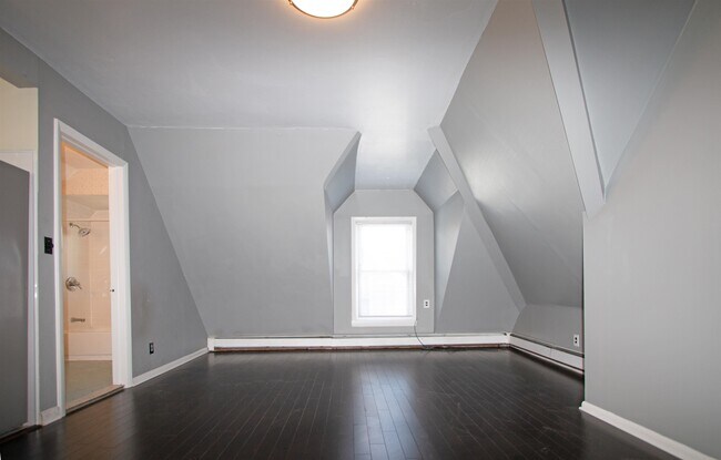 Photo - 24-26-26 E 32nd St Unit 3R