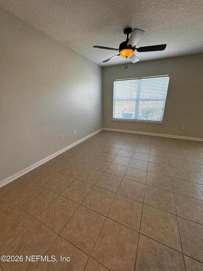 Photo - 1052 N Black Cherry Dr