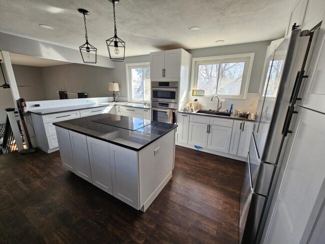 Photo - 3508 Chestnut Ave