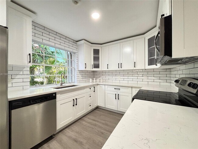Photo - 1597 Springside Dr Casa