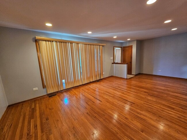 Photo - 18019 Ravisloe Terrace