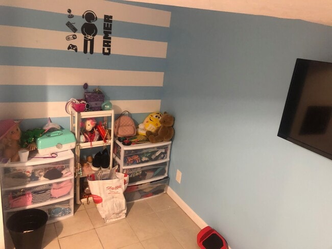 BR #1 - 907 20th St Unit B1