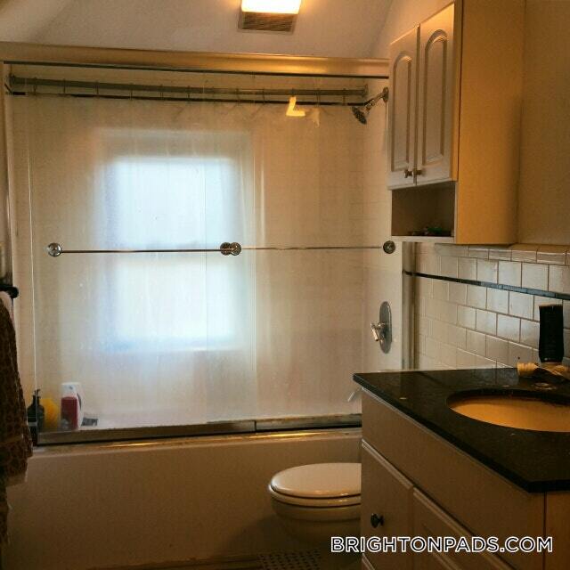 Photo - 233 Commonwealth Ave