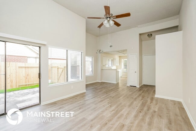 Photo - 18726 Haughland Dr